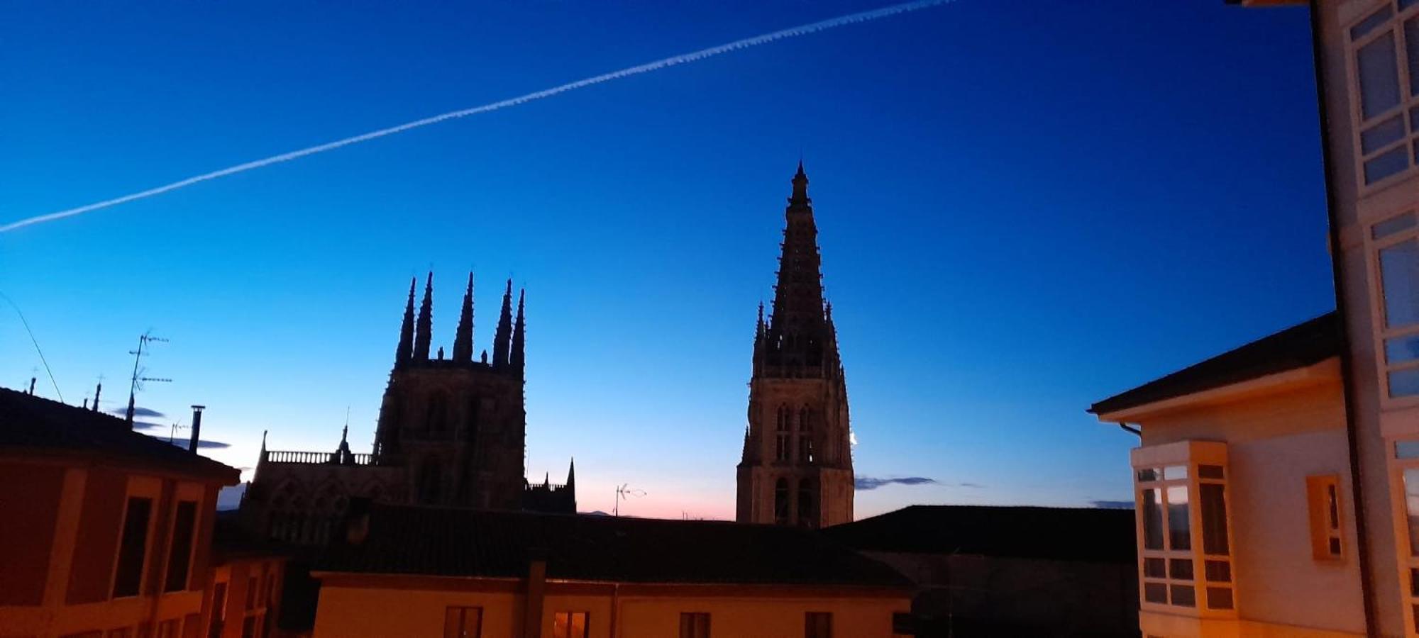 Appartamento Cathedral And Castle Burgo Esterno foto